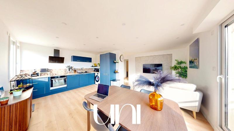 Appartement - 75 m² - 4 pièces