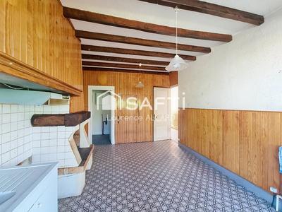 Maison - 137 m² - 7 pièces