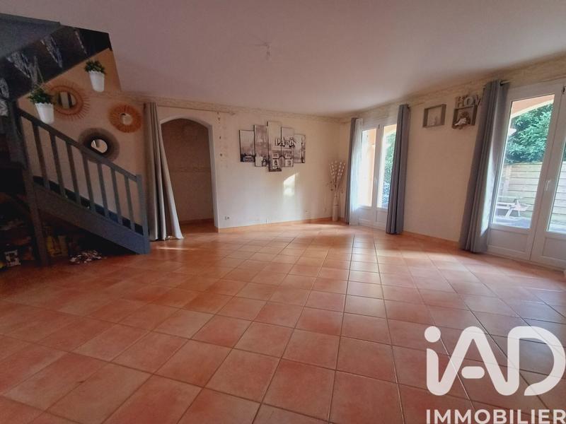Maison - 155 m² - 8 pièces