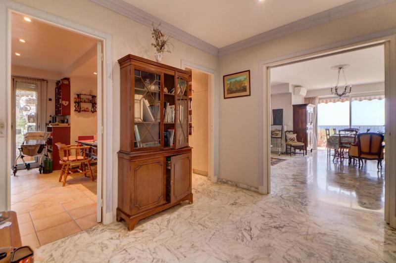 Appartement - 90 m² - 3 pièces