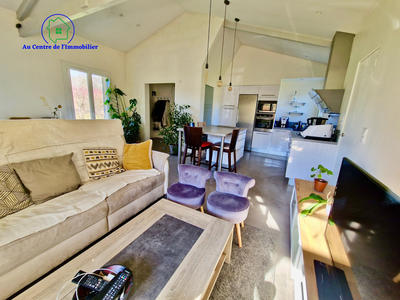 Maison - 102 m² - 4 pièces