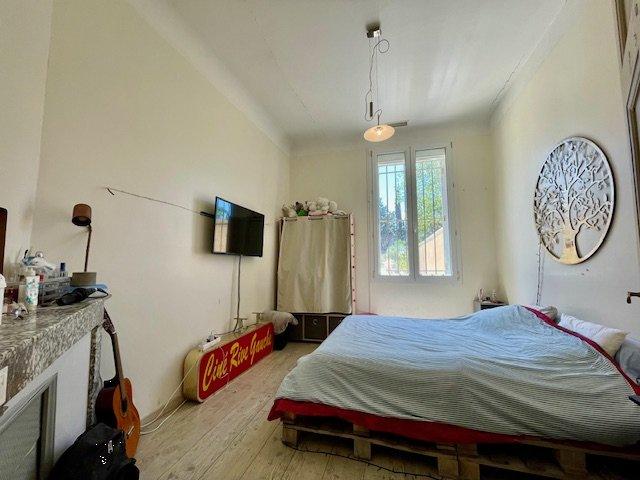 Maison - 500 m² - 5 pièces