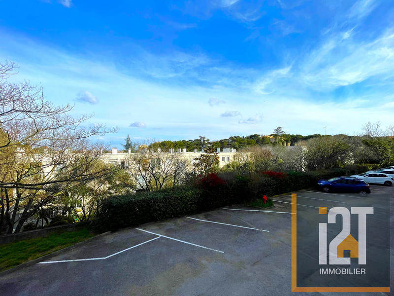 Appartement - 84 m² - 4 pièces