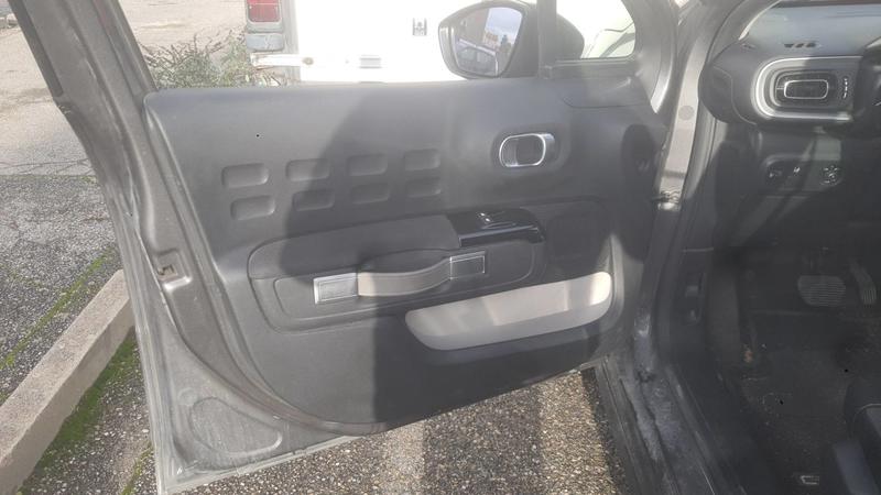 Citroën C3 III 1.2 PureTech 110 Eat6 Shine - Automatique Entretien constructeur