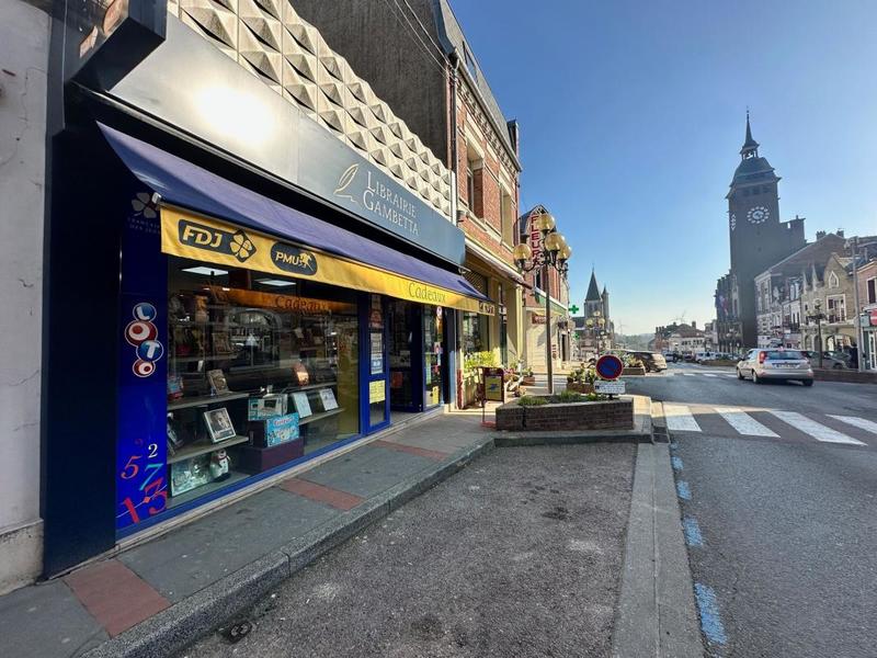 Presse / Tabac - 230 m²