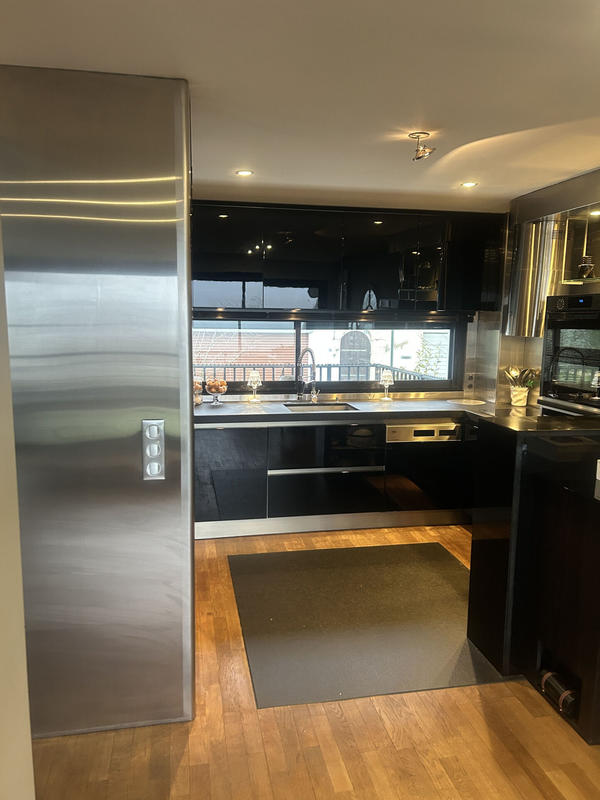 Villa - 211 m² - 7 pièces