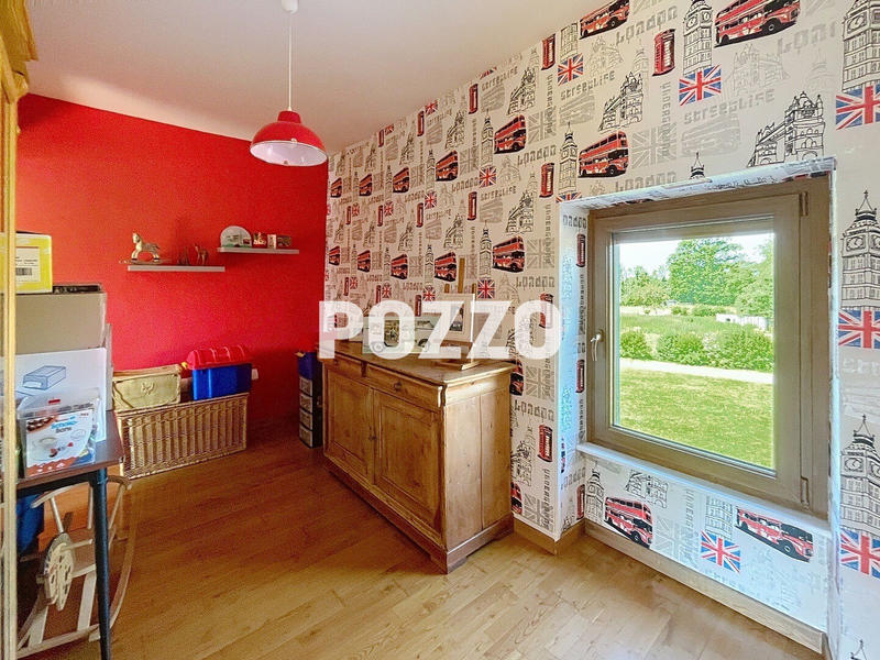 Maison - 160 m² - 6 pièces
