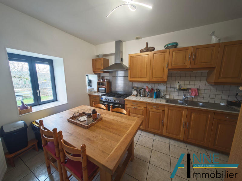 Maison - 170 m² - 6 pièces