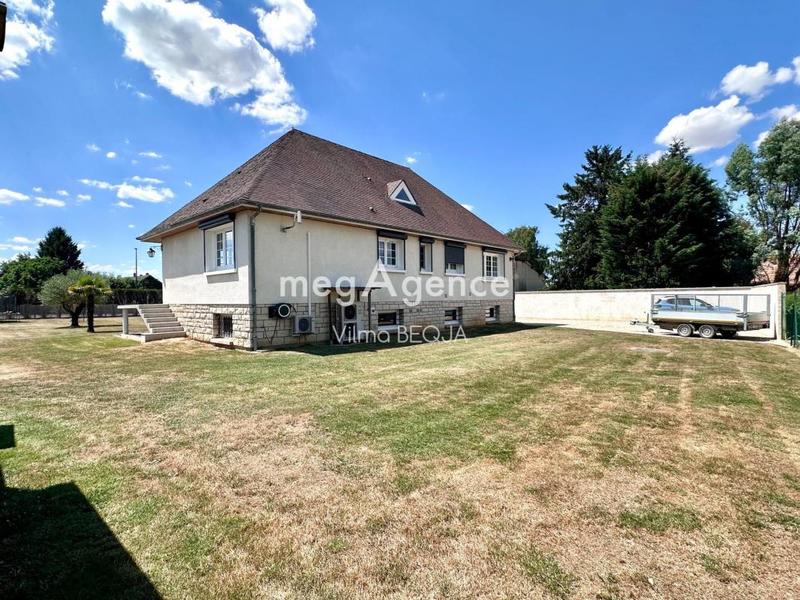 Maison - 138 m² - 6 pièces