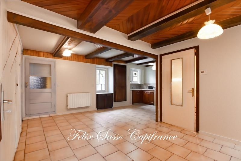 Maison de village - 112 m² - 6 pièces