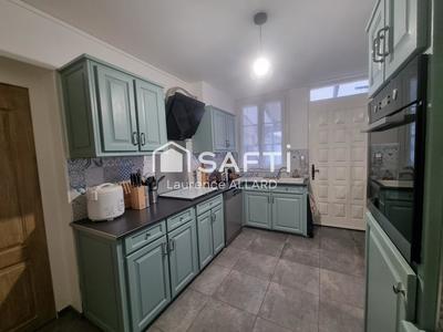 Maison - 86 m² - 5 pièces