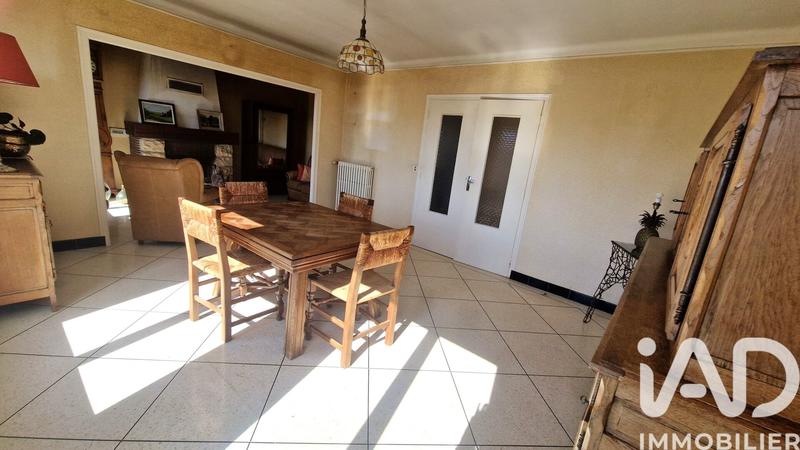 Maison - 141 m² - 7 pièces