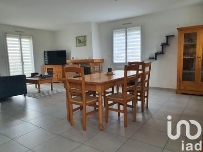Maison - 93 m² - 5 pièces