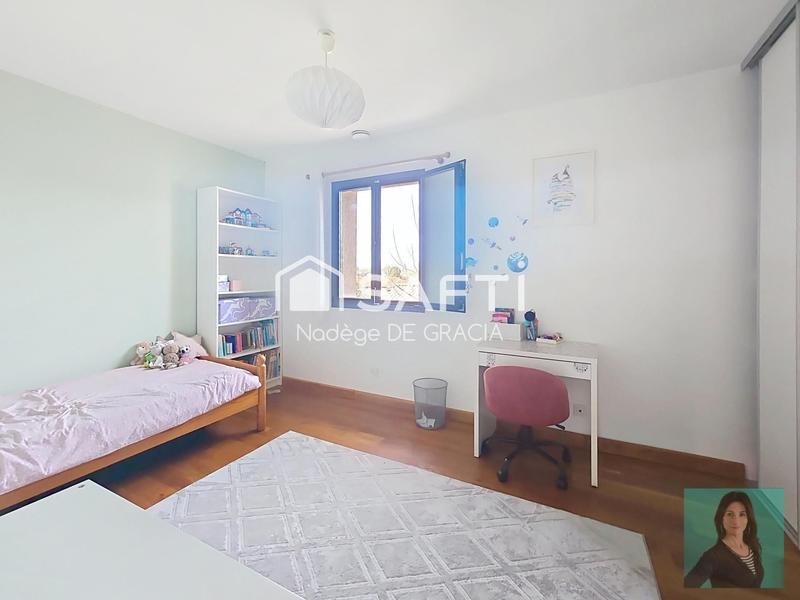 Villa - 150 m² - 6 pièces