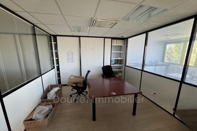 Bureau - 135 m²