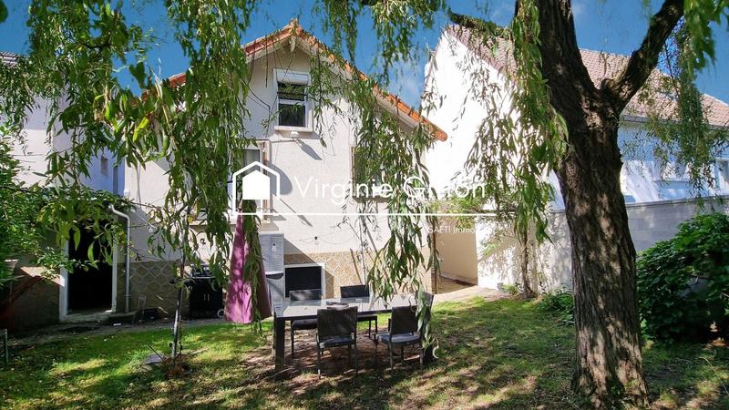 Maison - 85 m² - 5 pièces