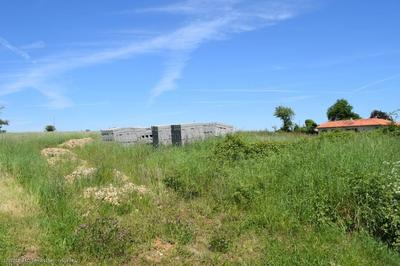 Terrain constructible - 2 782 m²
