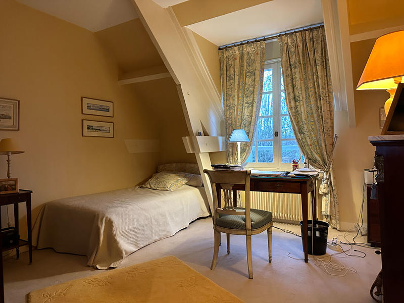 Maison - 274 m² - 7 pièces