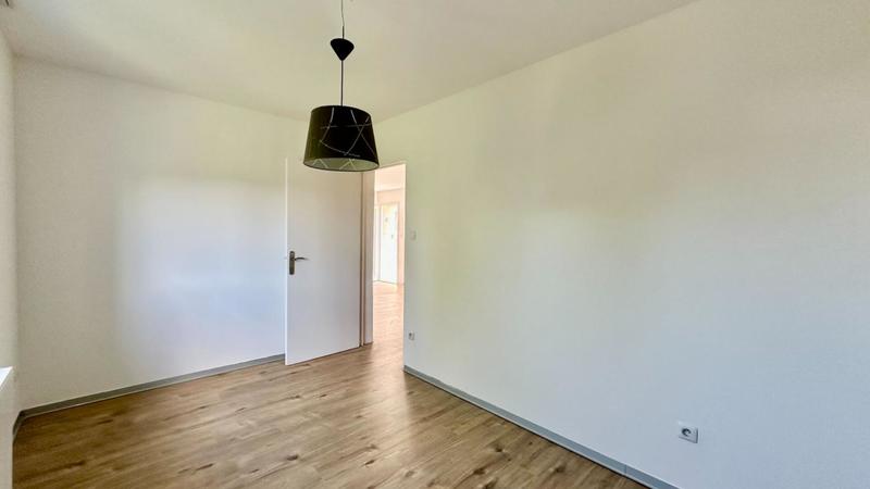 Maison - 73 m² - 5 pièces