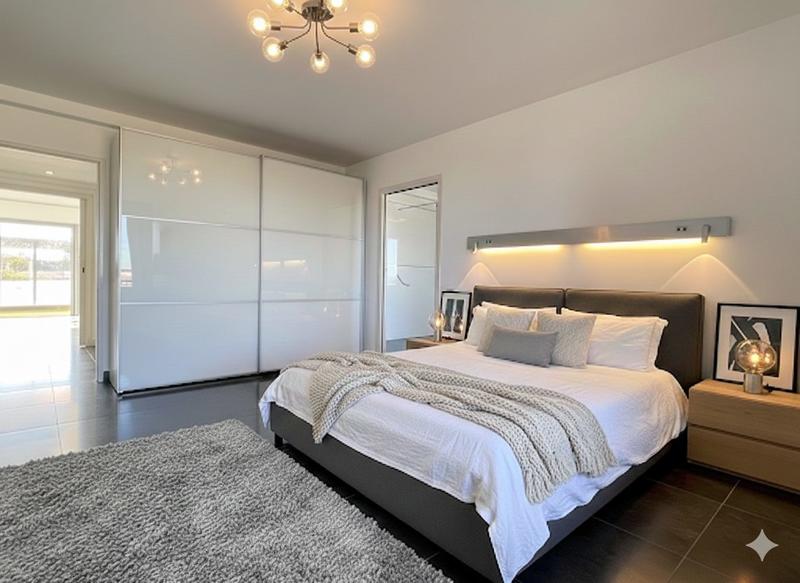 Duplex - 215 m² - 5 pièces