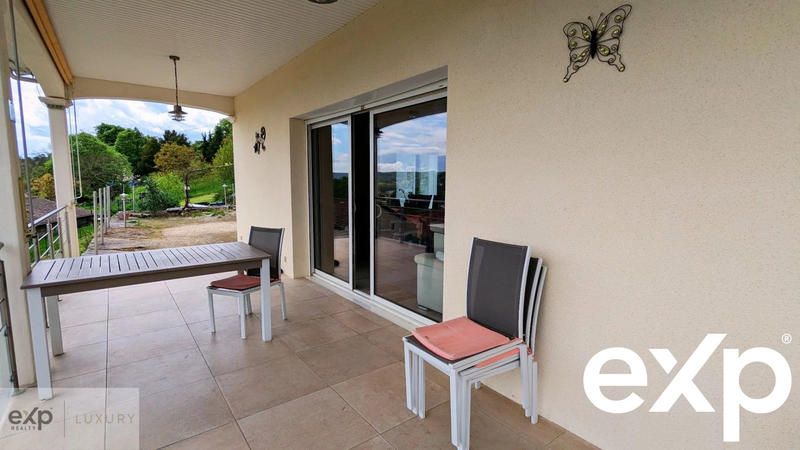 Maison contemporaine - 118 m² - 4 pièces