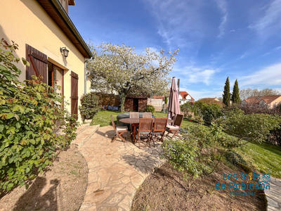 Maison - 184 m² - 7 pièces