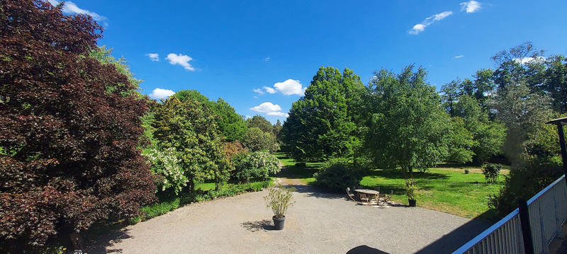 Maison - 500 m² - 10 pièces