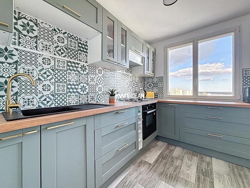 Appartement - 67 m² - 3 pièces