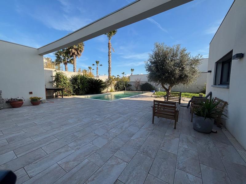 Villa - 150 m² - 4 pièces