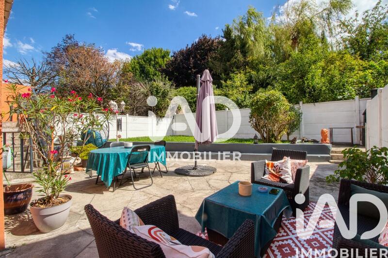 Maison - 92 m² - 4 pièces