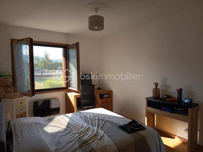 Maison traditionnelle - 103 m² - 4 pièces