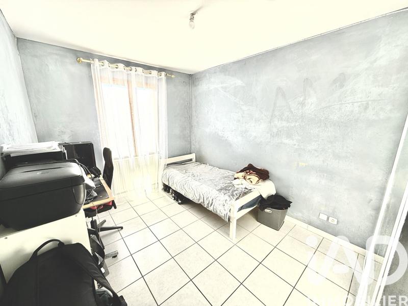 Maison - 111 m² - 7 pièces