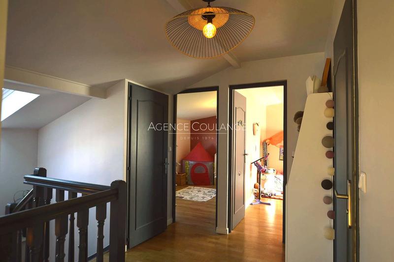 Maison - 183 m² - 8 pièces