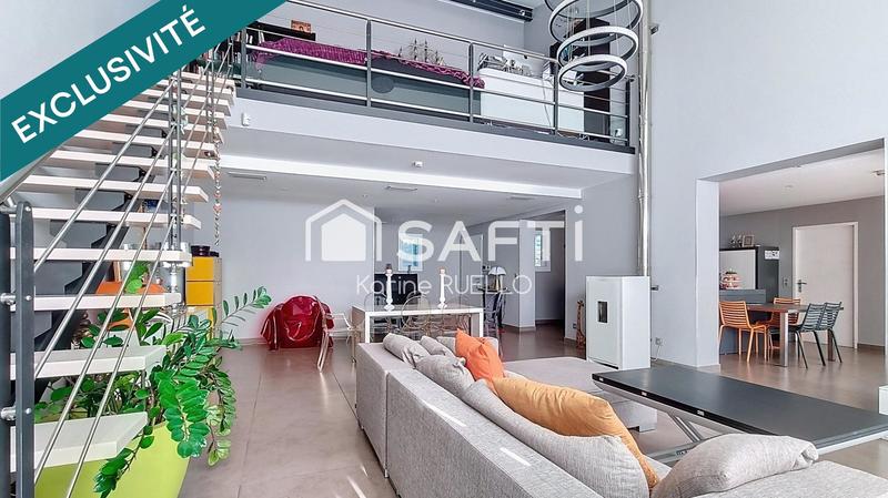 Maison - 212 m² - 5 pièces