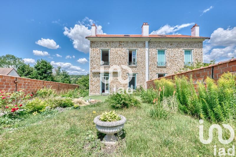 Maison - 101 m² - 6 pièces