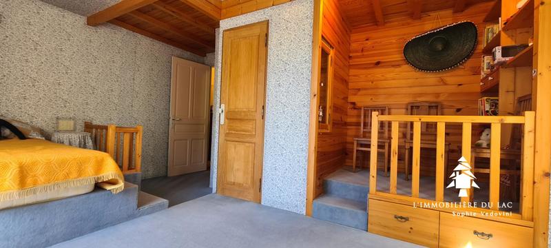 Maison - 299 m² - 14 pièces