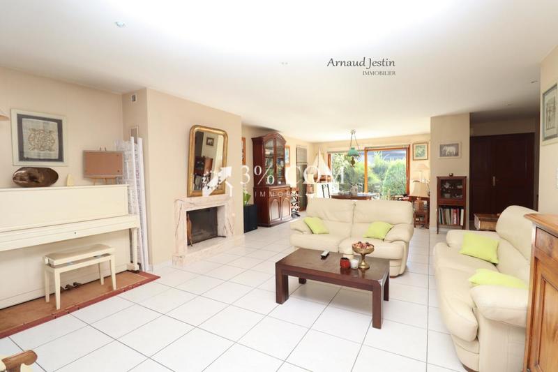 Maison - 174 m² - 6 pièces