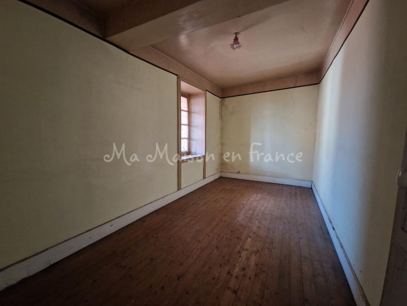 Maison - 192 m² - 7 pièces