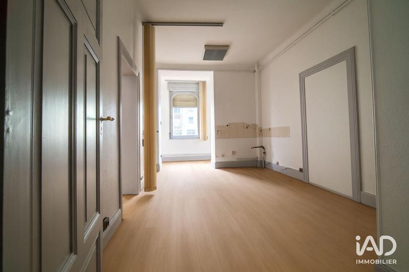 Local commercial - 158 m² - 7 pièces