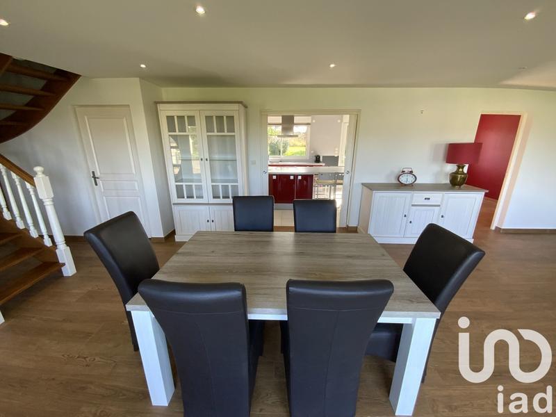 Maison - 140 m² - 5 pièces