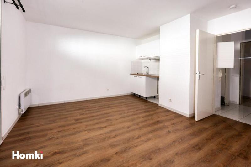 Studio - 25 m² - 1 pièce