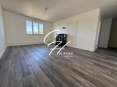 Appartement - 104 m² - 5 pièces