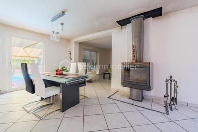 Maison - 110 m² - 4 pièces