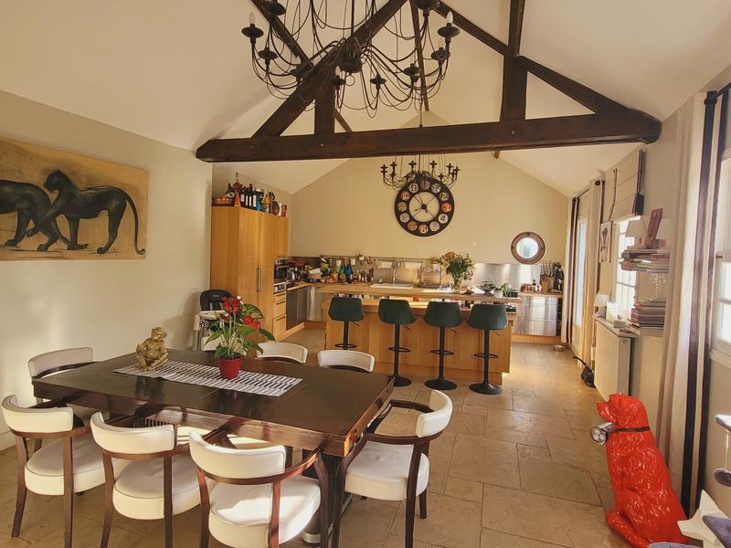 Maison ancienne - 280 m² - 8 pièces