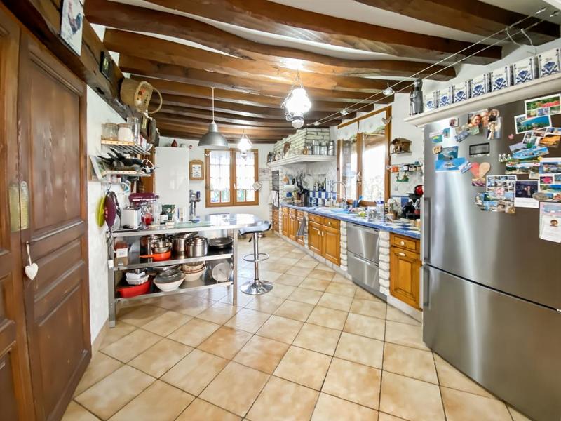 Maison - 170 m² - 5 pièces