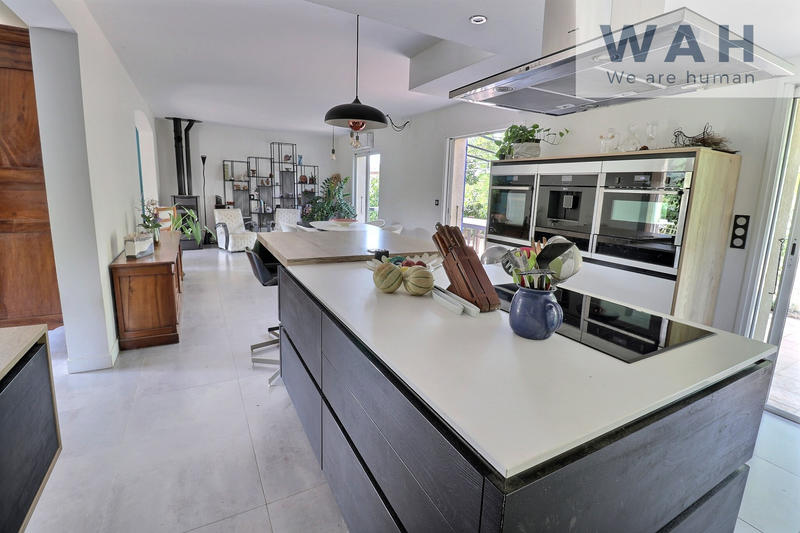 Villa - 143 m² - 4 pièces