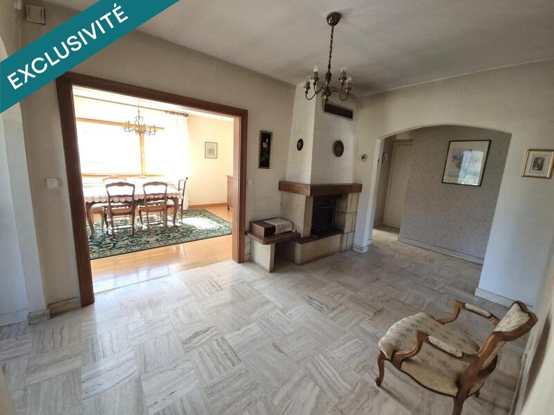 Maison - 92 m² - 5 pièces