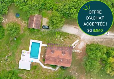 Maison - 156 m² - 7 pièces