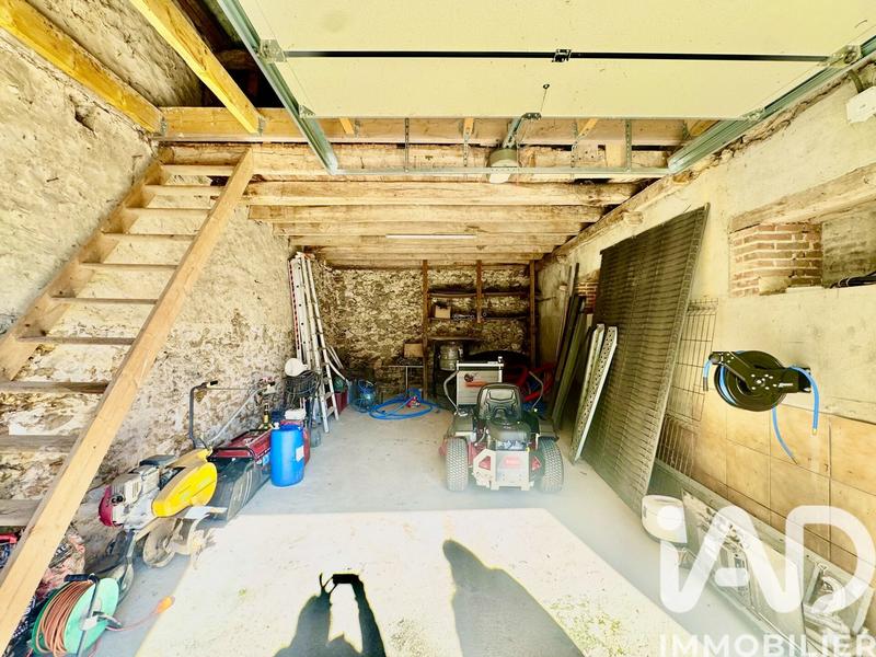 Maison - 363 m² - 7 pièces