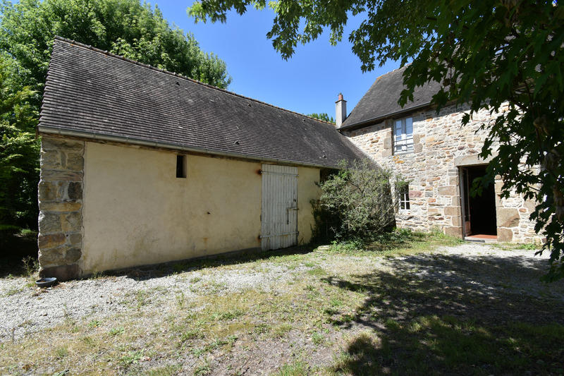 Maison - 258 m² - 10 pièces